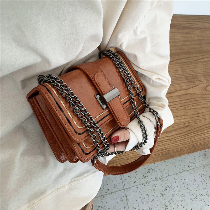 Safa - Chain Flap Shoulder Bag