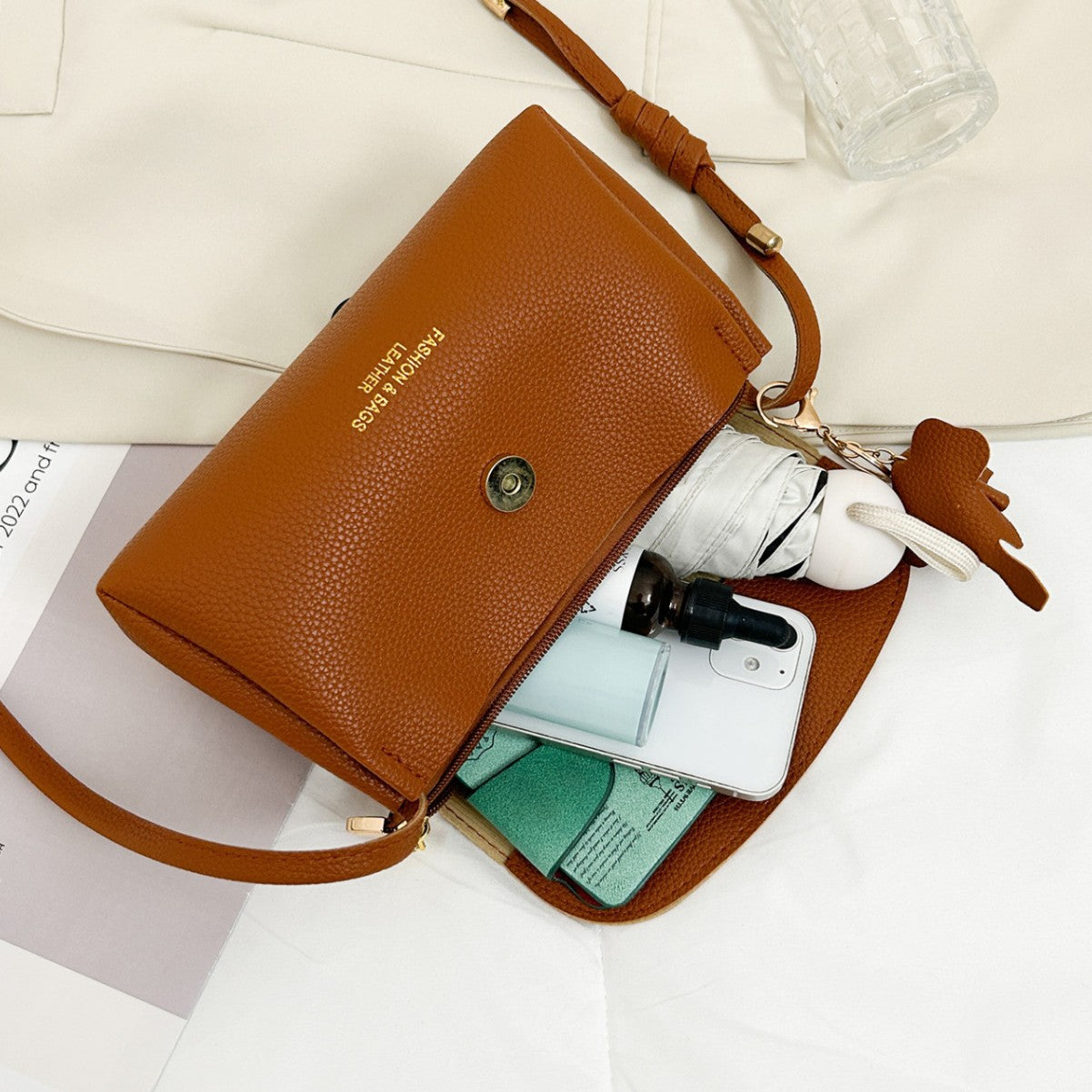 Dina - Soft Structured Shoulder Bag